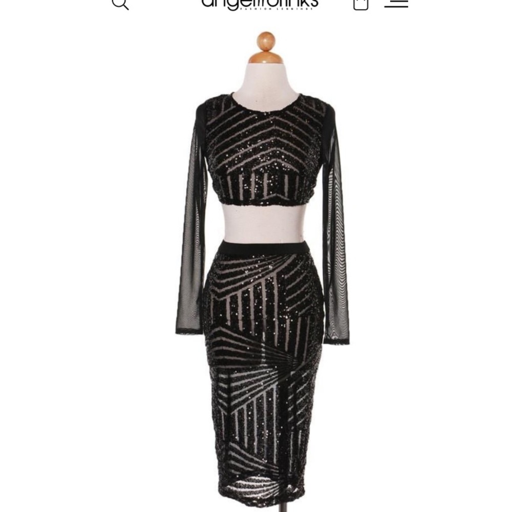 Angel brinks EXTRAORDINARY SKIRT SET (BLACK)
